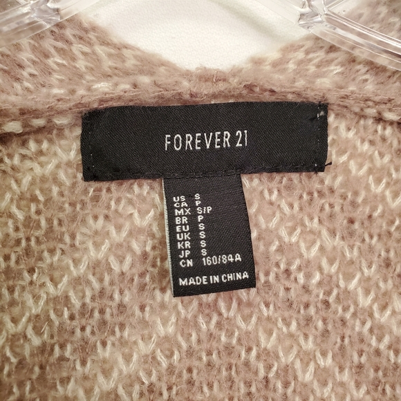 Forever 21 Chevron Pattern Long Cardigan - Picture 7 of 8